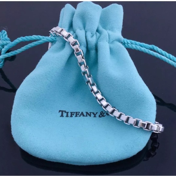 🔴Authentic TIFFANY & CO Venetian Sterling Silver Bracelet🔴 - Picture 3 of 8